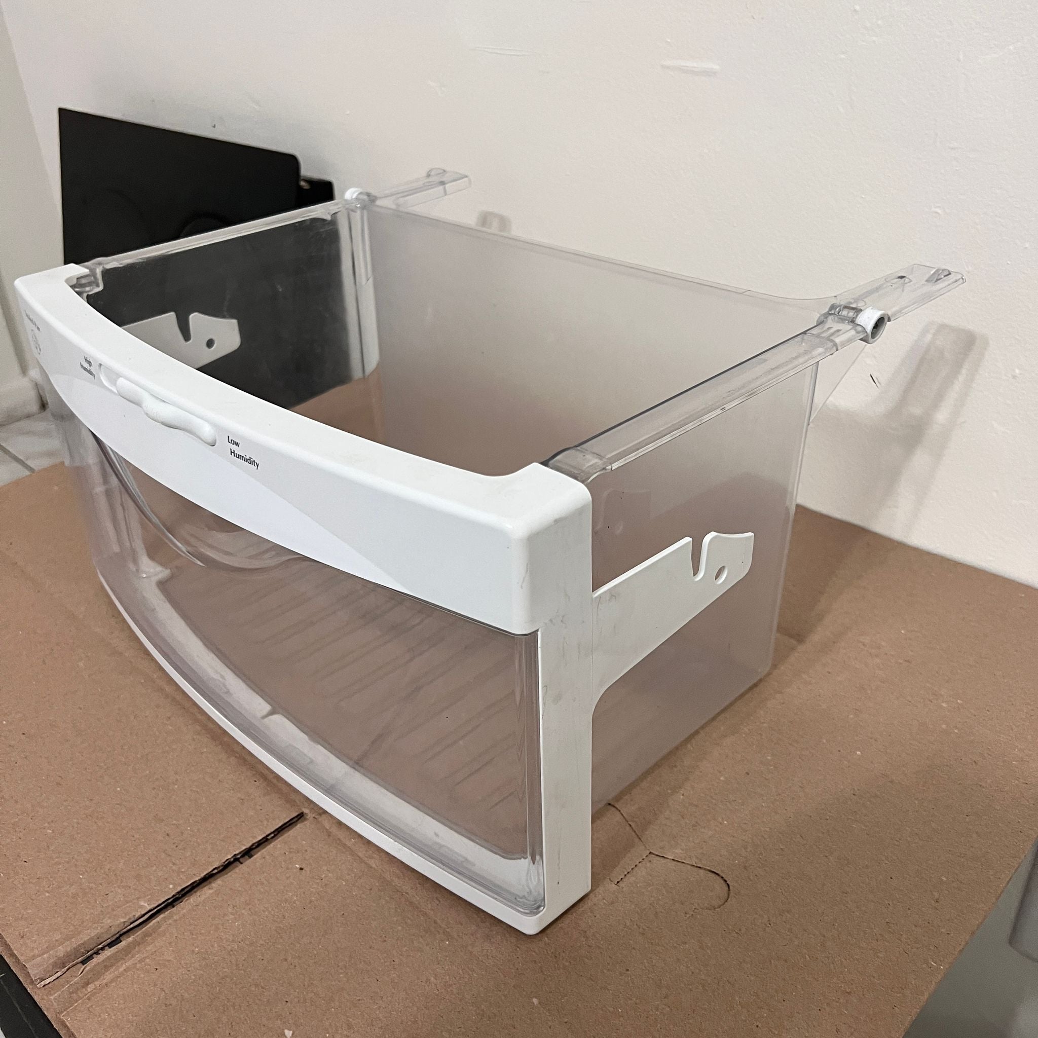 GE Refrigerator Deli Drawer WR32X10524 GE Refrigerator Deli Drawer WR32X10524